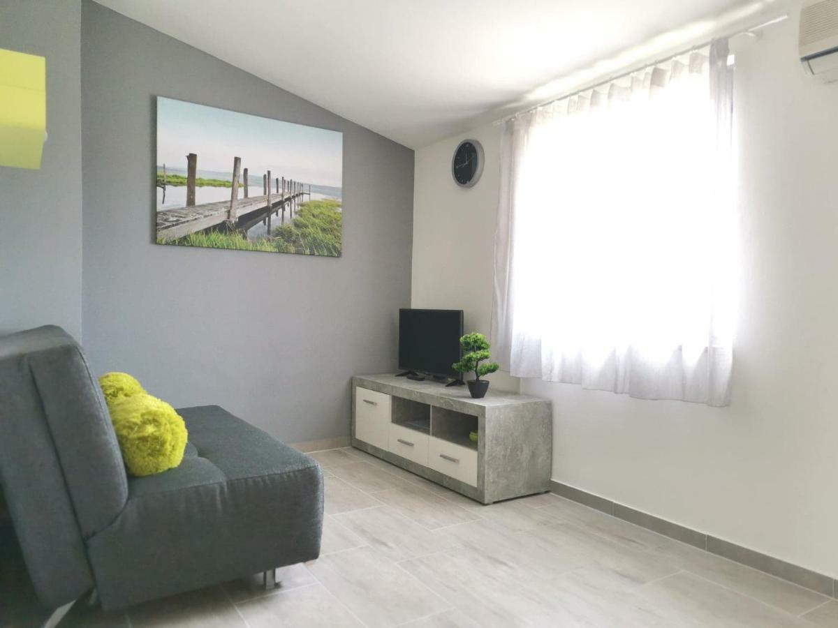 Apartments Regi ميدولين المظهر الخارجي الصورة
