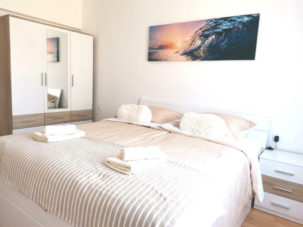 Apartments Regi ميدولين المظهر الخارجي الصورة